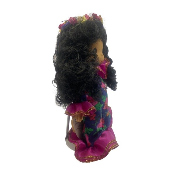 Vintage Precious Moments Hawaii Keiki-Lani Doll Children of the World 1996 - Picture 3 of 16